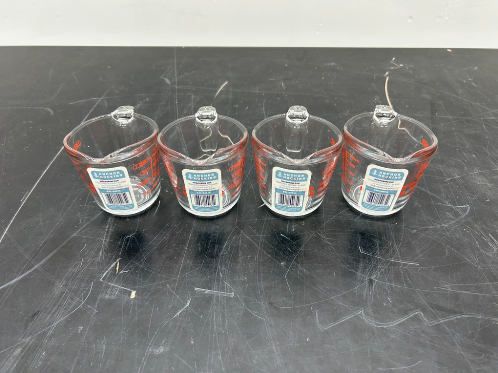 Image of 4-piece set of Anchor Hocking Glass Measuring Cups